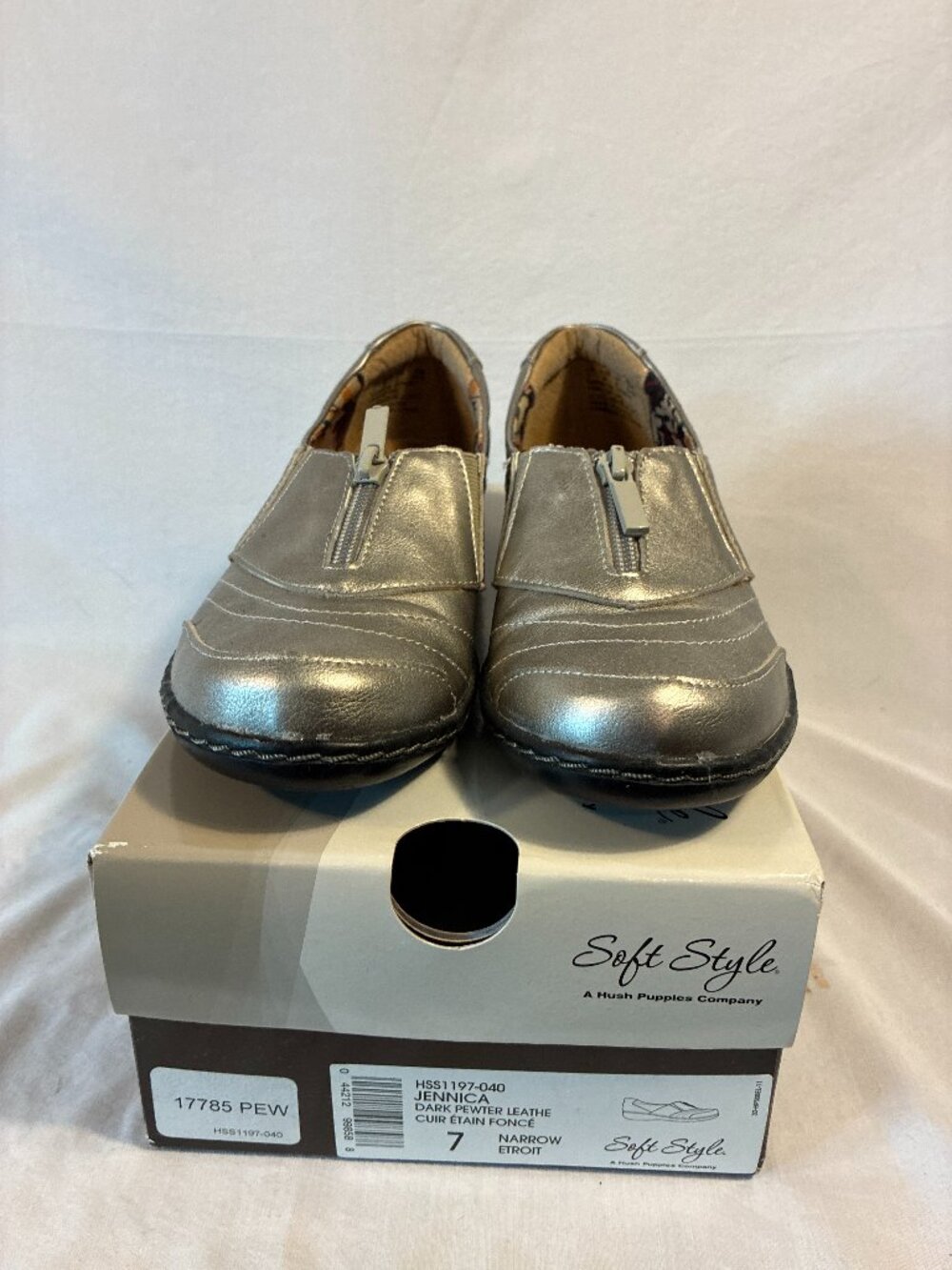 Soft Style Jennica Dark Pewter Leather Tassel Loafer Sz 7 Office Fall